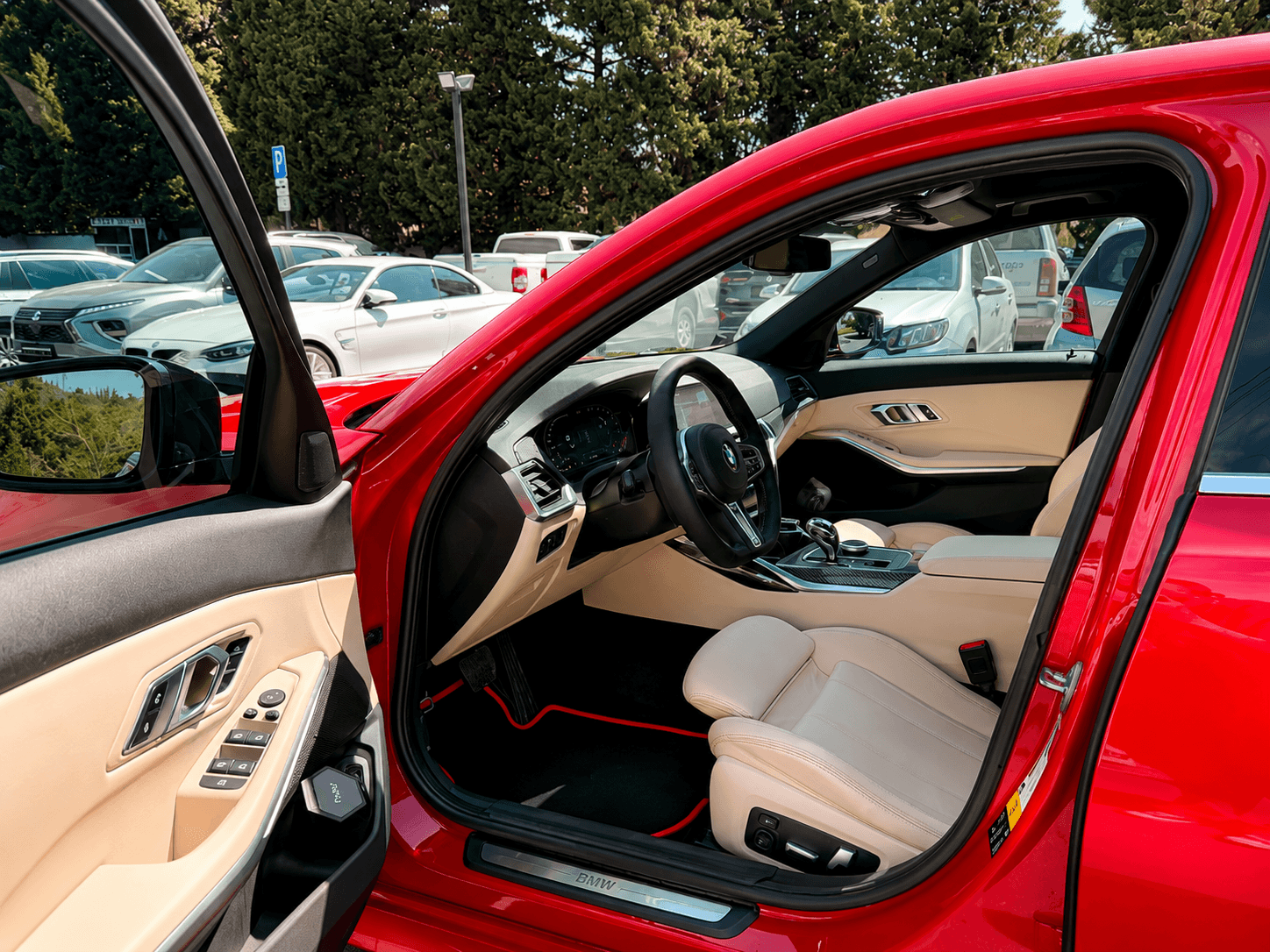BMW 330i